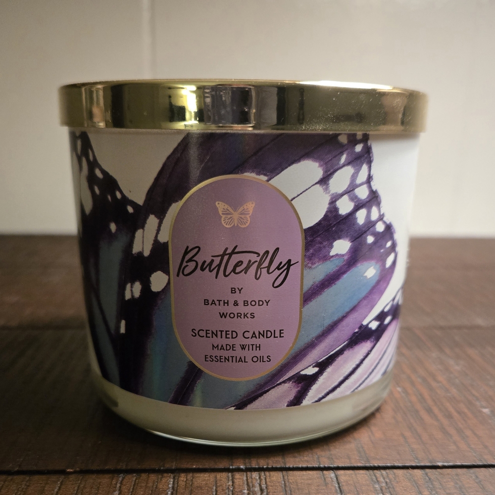 Bath & Body Works BUTTERFLY 3 Wick Candle